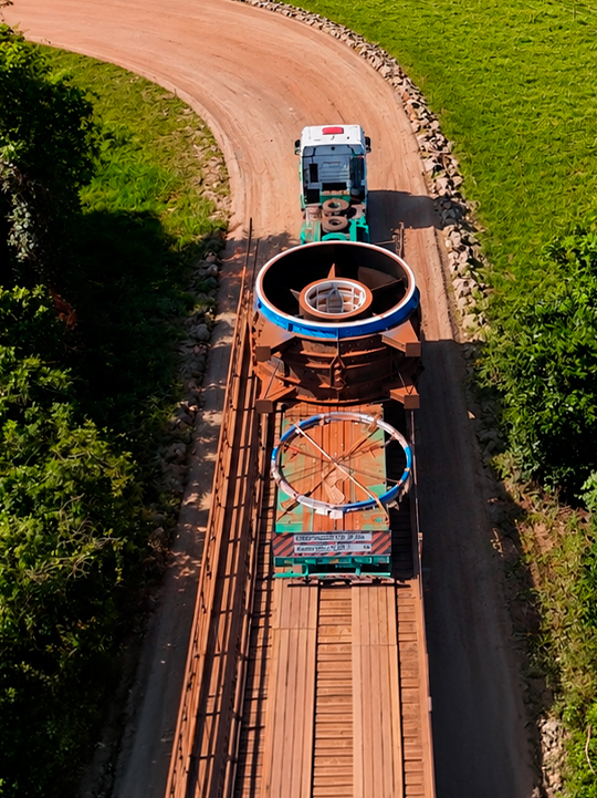 Transporte de cargas superdimensionadas e indivisíveis